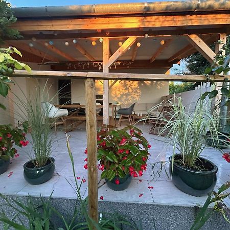 Kisvirag Vendeghaz Villa Balatonvilágos Екстериор снимка